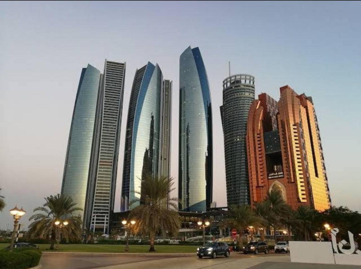 Corniche Street - Stunning Room Abu Dhabi Exterior photo